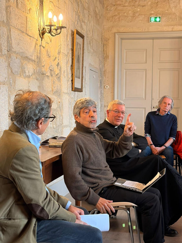 Chapelle Saint Julien de Boulbon 13150 - 7 décembre 2025 - Rencontre Rabin et Archiprêtre 4